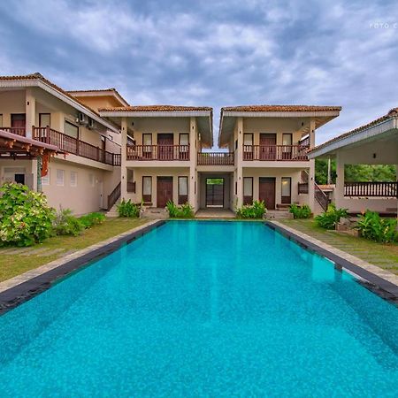 Guru Beach Resort Tangalle Bagian luar foto