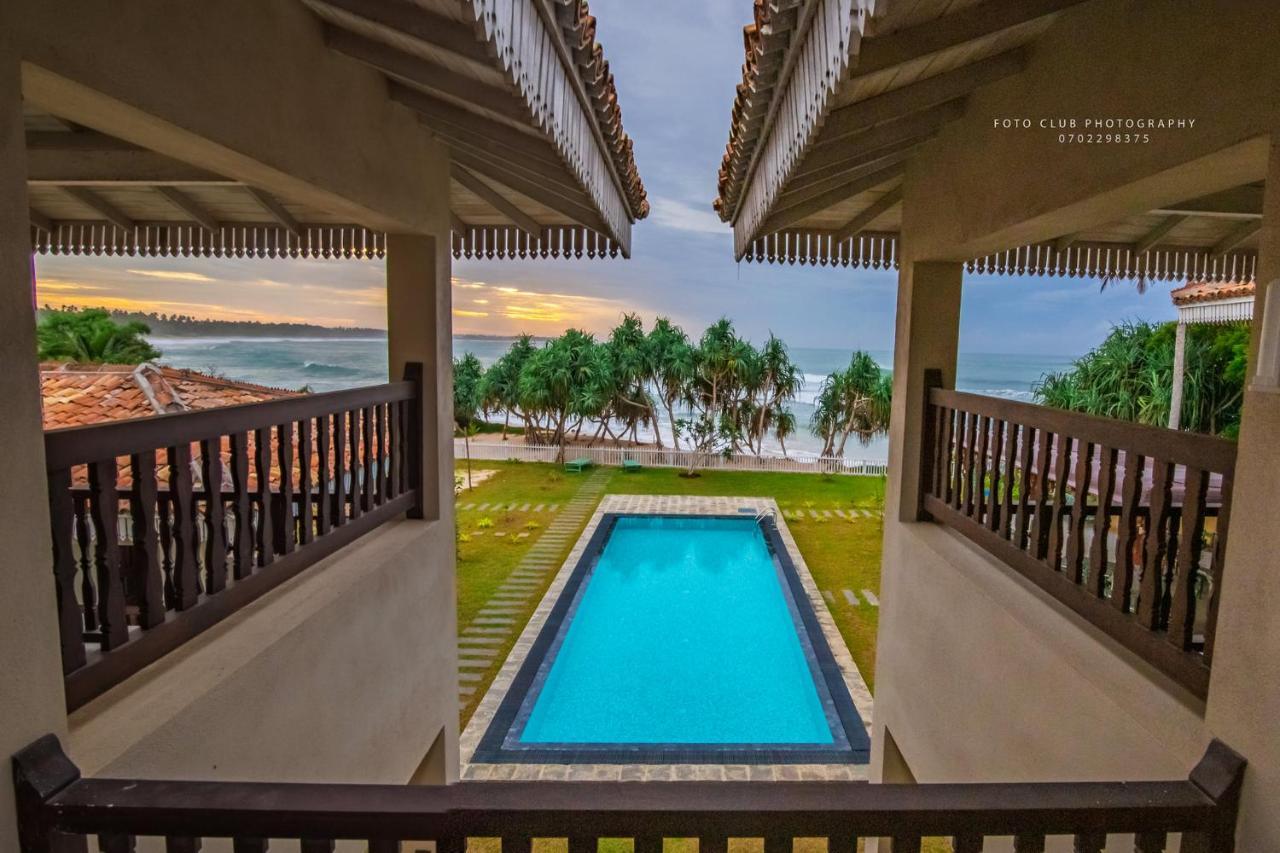 Guru Beach Resort Tangalle Bagian luar foto