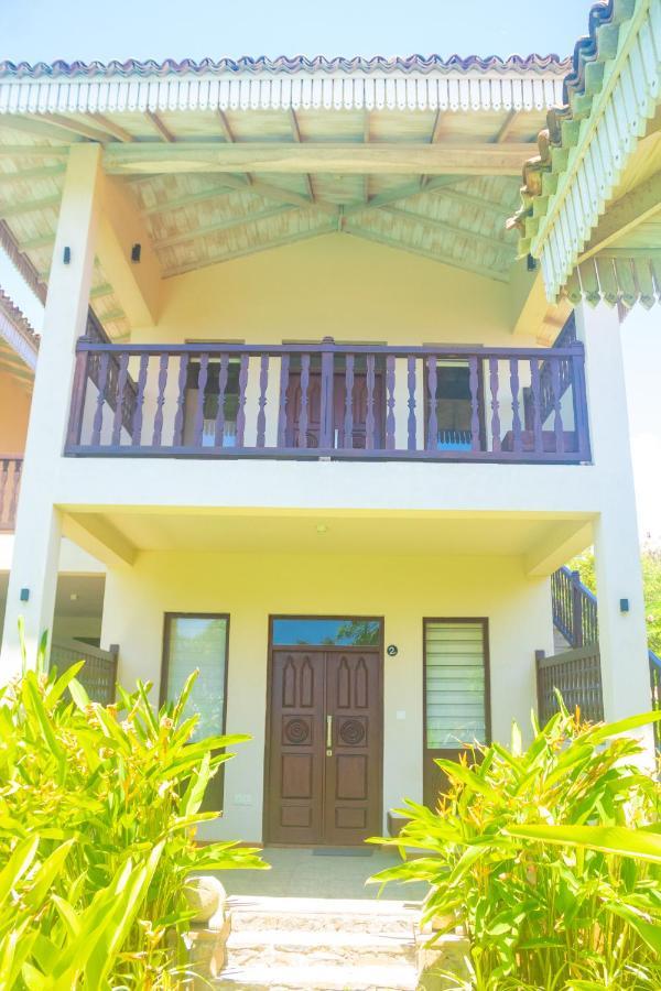 Guru Beach Resort Tangalle Bagian luar foto